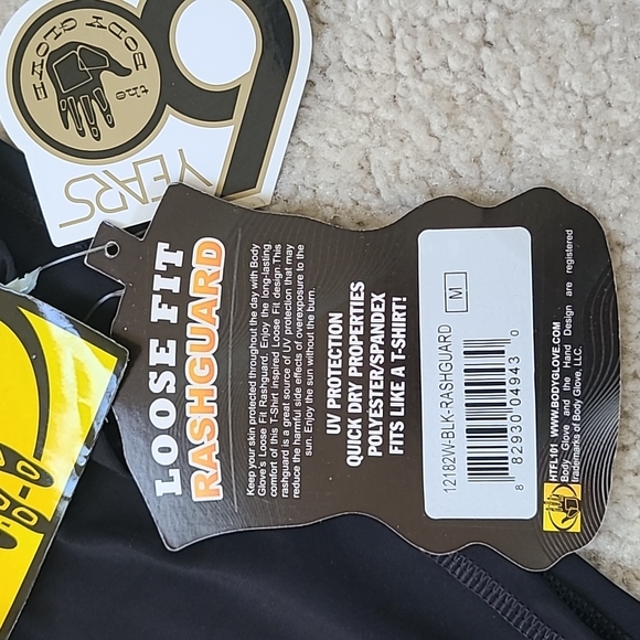 NWT Body Glove Loose Fit Rashguard - Picture 3 of 6